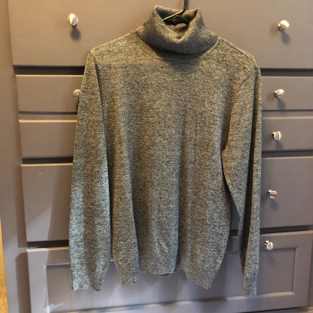 Classy Calvin Klein Charcoal Knit Pullover